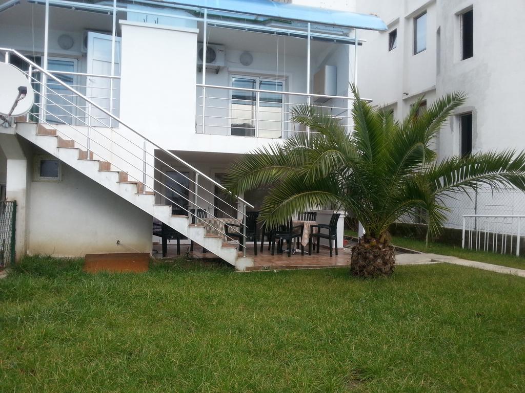 Apartments Idolga Bar Bagian luar foto